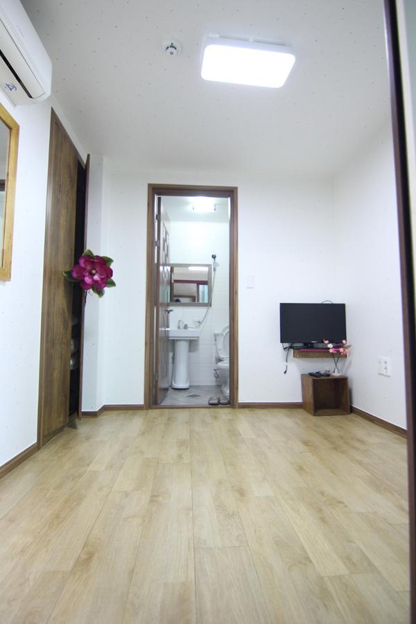 Eunhaengro 86.2 Otel Jeonju Dış mekan fotoğraf